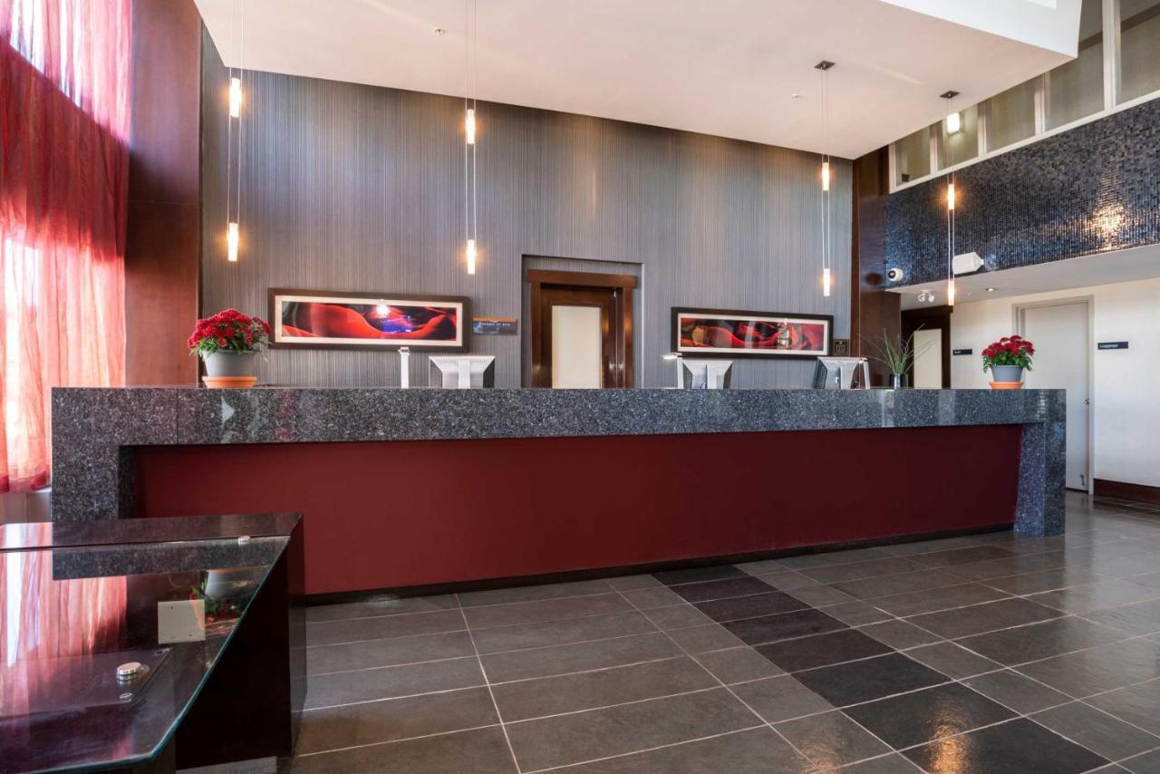 Sandman Hotel & Suites Winnipeg Airport Eksteriør billede